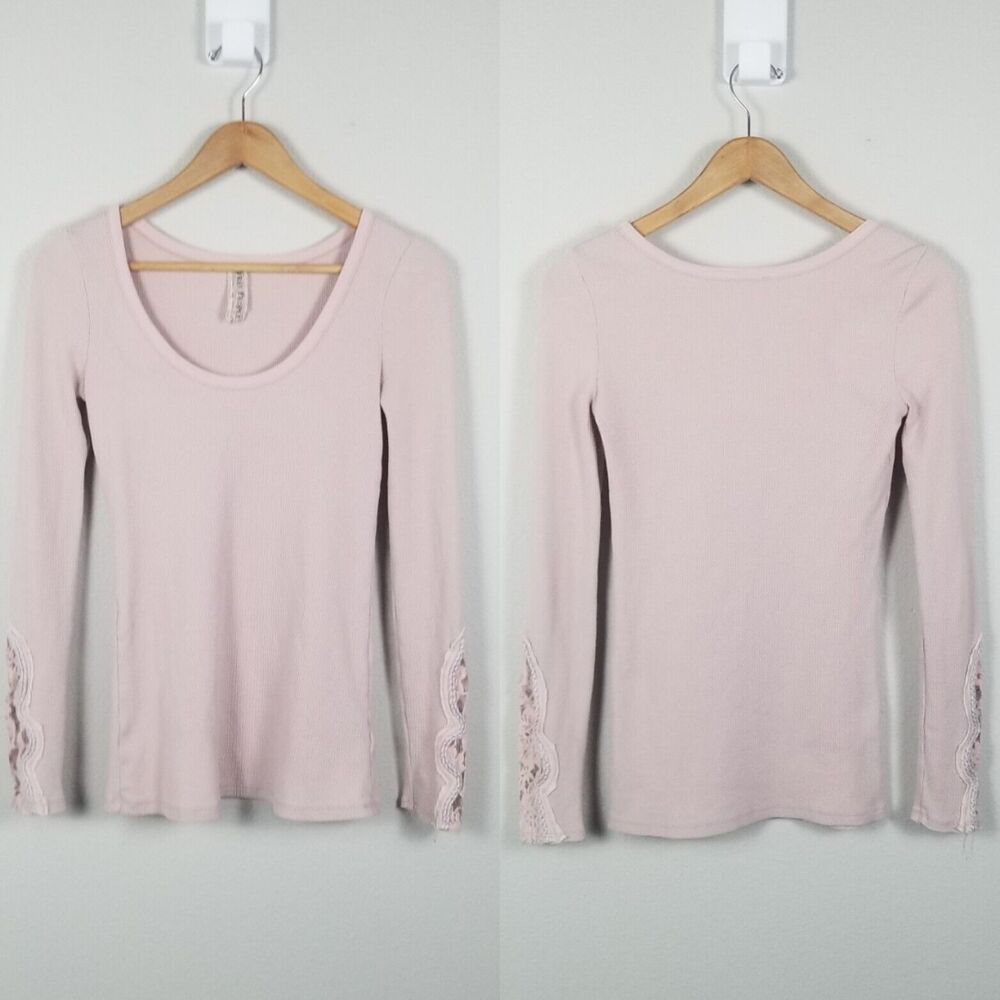 Free People Rare Crafty Cuff Green and Blush Thermal Top Bundle (2) Size Medium - Picture 8 of 13